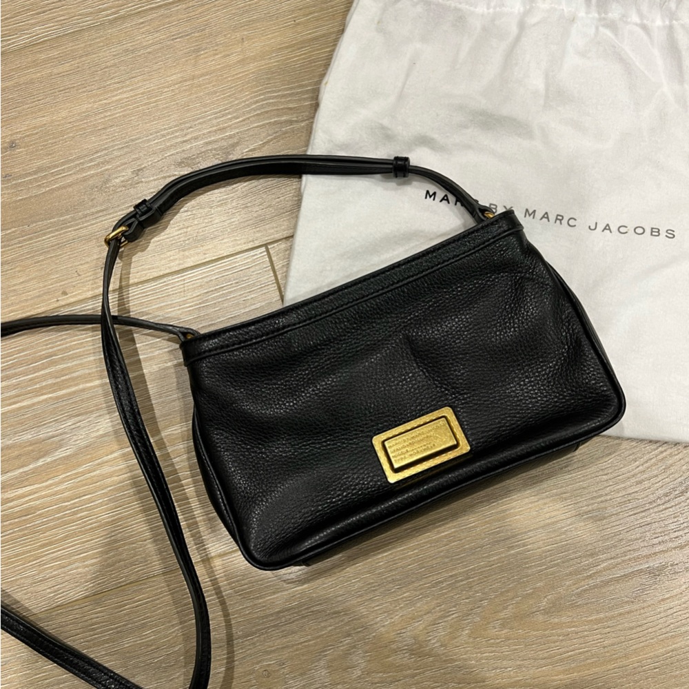 Marc Jacobs Black Leather Crossbody Bag